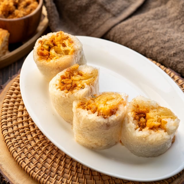Sticky Rice Roll.