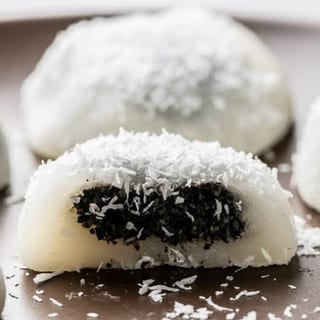 Coconut Mochi